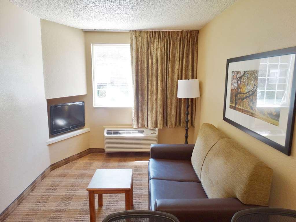Extended Stay America Suites - Cincinnati - Blue Ash - Reed Hartman Habitación foto