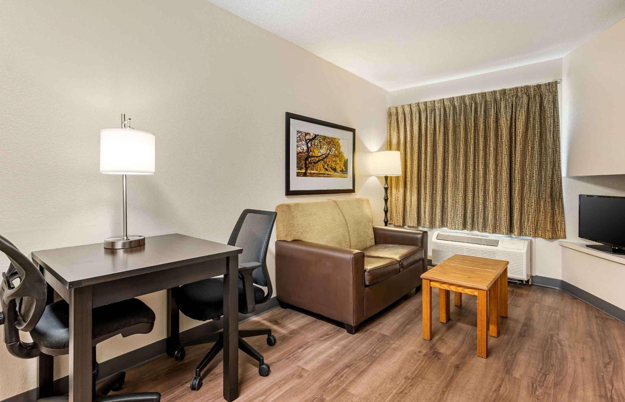 Extended Stay America Suites - Cincinnati - Blue Ash - Reed Hartman Exterior foto
